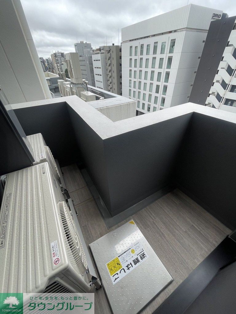 バルコニー　バルコニー