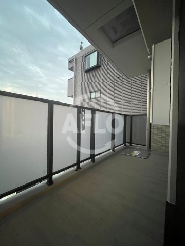 バルコニー　リヴェント難波ウエスト　バルコニー