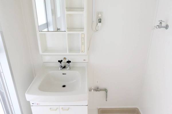 洗面設備　ビレッジハウスの同一物件・同一タイプの間取りの写真です