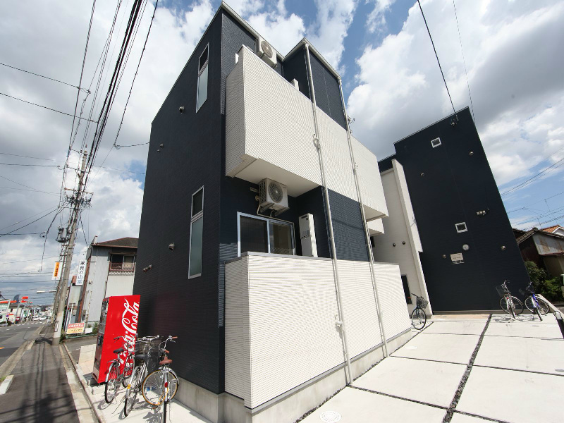 建物外観　外観　デザイナーズ　光インターネット無料