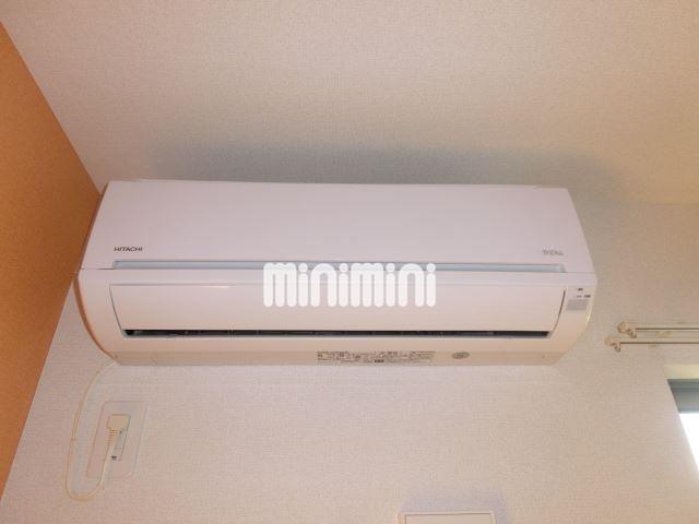 その他設備　エアコン付きで夏は涼しく、冬は暖かいですね。