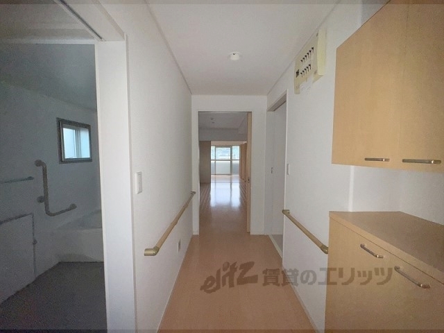 その他部屋・スペース　廊下