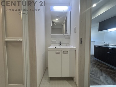 洗面設備　独立洗面化粧台付き☆