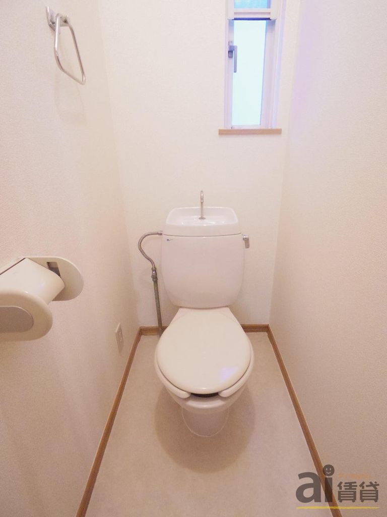 トイレ　※同施工写真です。