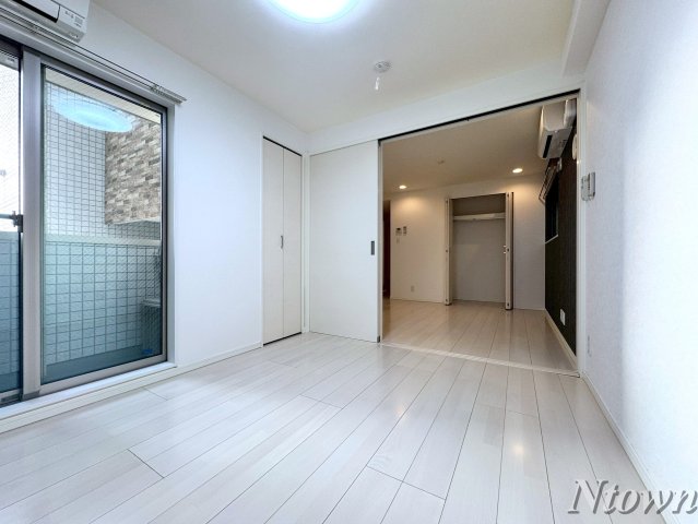 その他部屋・スペース　明るい色調の室内です