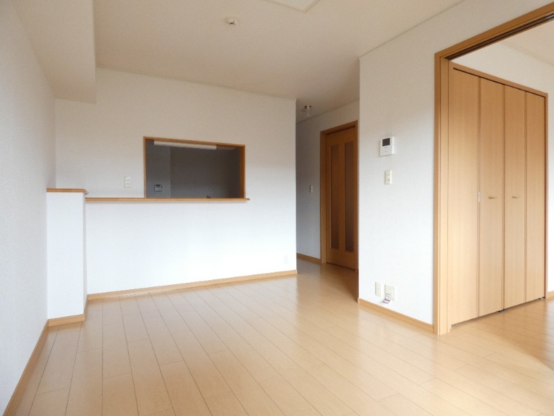 居室・リビング　図面と現状に相違がある場合には現状を優先