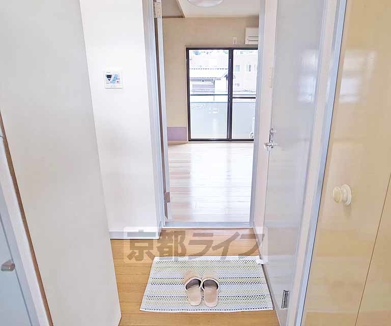 玄関　風通りがよさそうですね