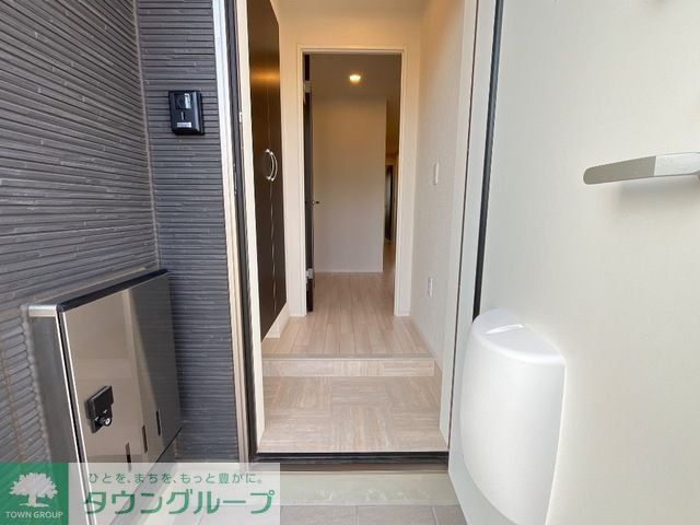 玄関　お問合せはタウンハウジングまで！※現地待合わせ相談可能
