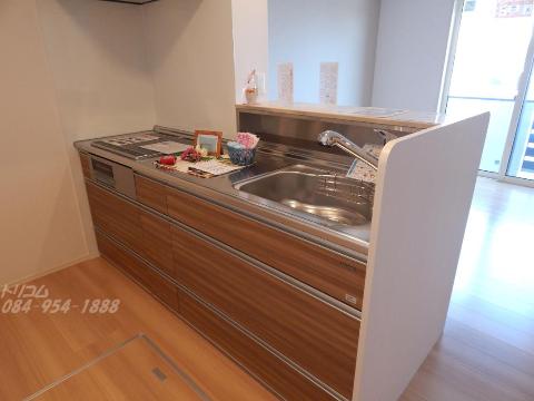 キッチン　IH＆グリル付システムキッチン（イメージ）