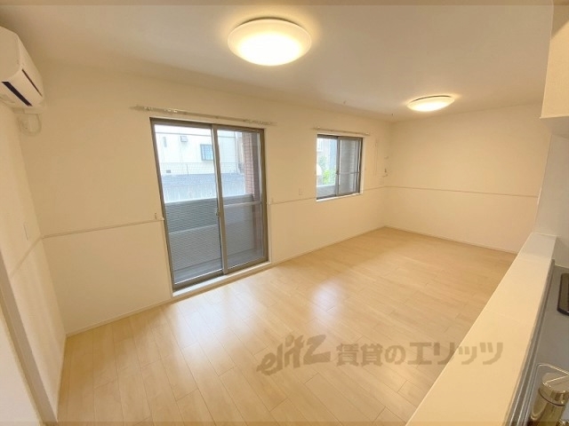 居室・リビング　リビング