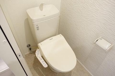 トイレ　シャワー付トイレ