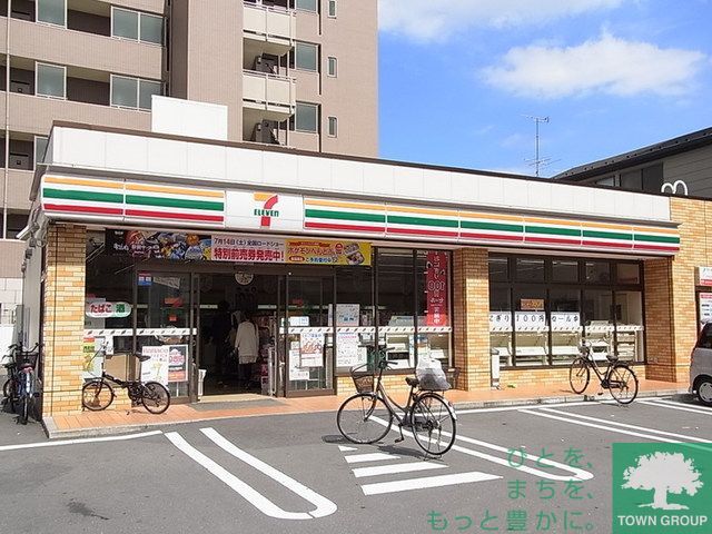 コンビニ　セブンイレブン下丸子駅前店（コンビニ）まで110m