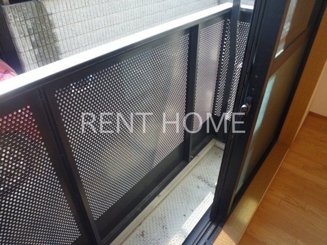 バルコニー　ベランダ