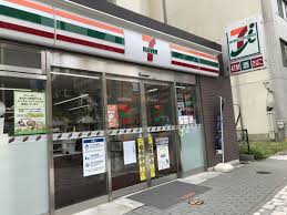 コンビニ　セブンイレブン 福岡築港本町店（コンビニ）まで644m