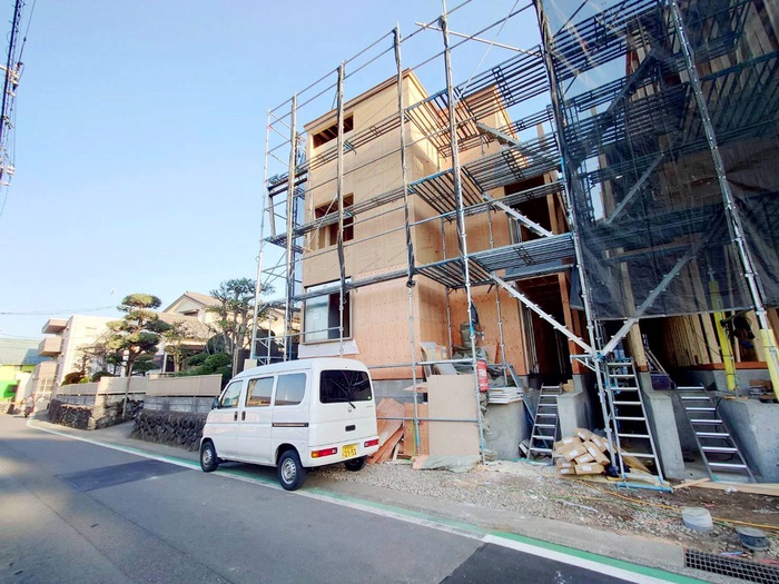 建物外観　建築中