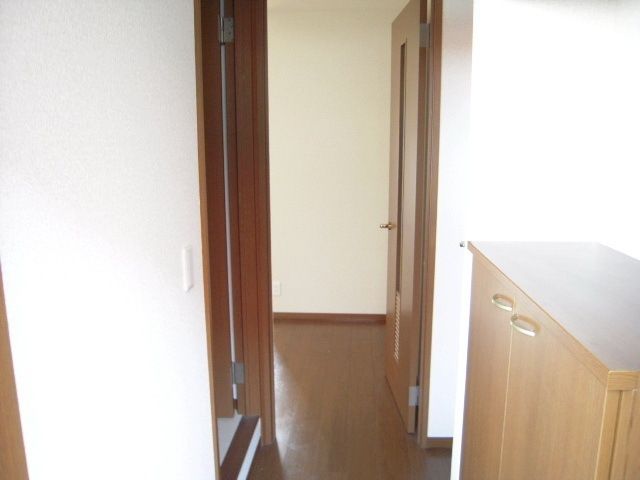 玄関　★お問い合わせはタウンハウジングまで★