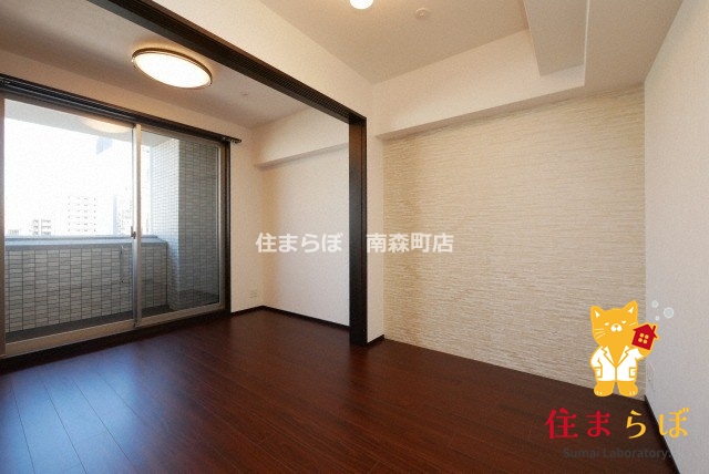 居室・リビング　「“合う暮らし”を、LINEで一緒に描こう。」