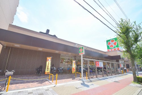 スーパー　ライフ旭大宮店（スーパー）まで374m