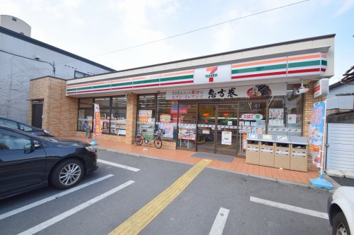 コンビニ　セブンイレブン 大阪大宮3丁目店（コンビニ）まで189m