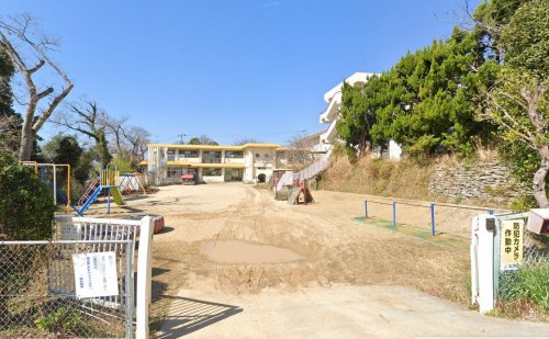 幼稚園・保育園　海南市立巽幼稚園（幼稚園・保育園）まで504m