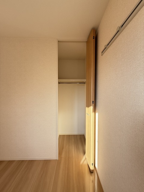 収納　☆別部屋参考写真です☆