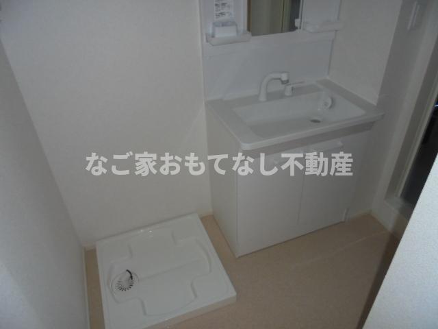 洗面設備　同型タイプ