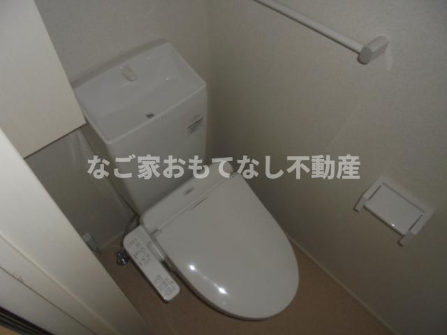 トイレ　同型タイプ