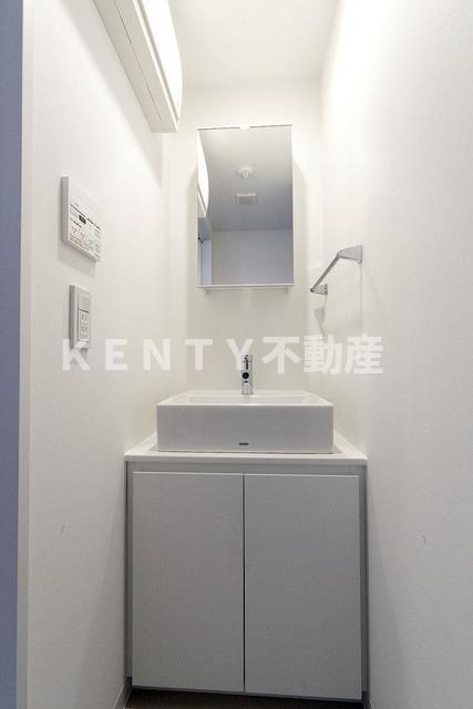 洗面設備　洗面所です