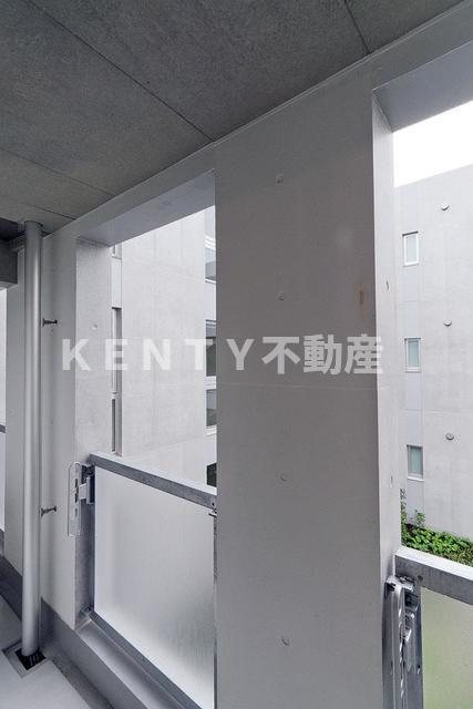 バルコニー　バルコニーがあります