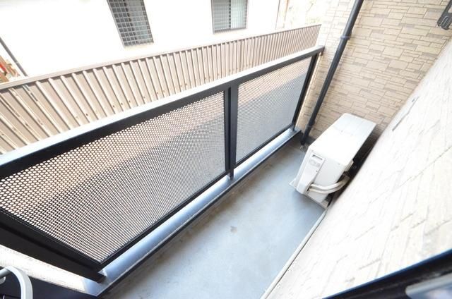 バルコニー　♪洗濯物がたくさん干せますね♪