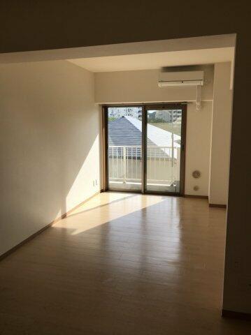 居室・リビング　?