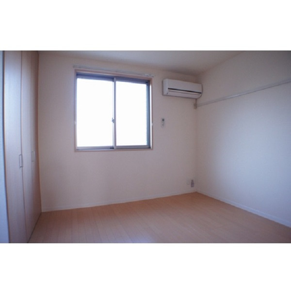 その他部屋・スペース　エアコン２台付