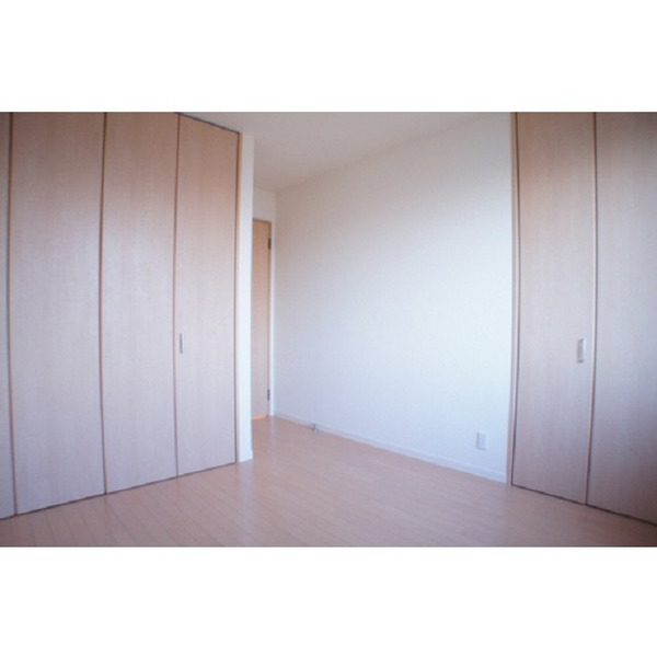 収納　北側洋室６．１帖