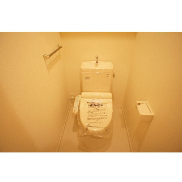 トイレ　温水洗浄便座あり