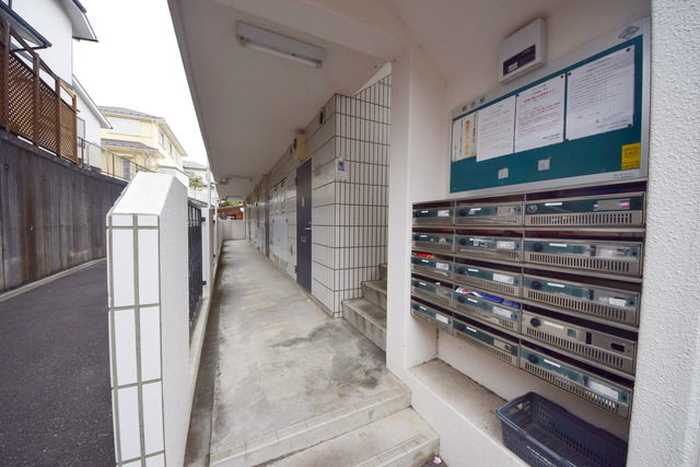 エントランス　～いってきまーすっ～