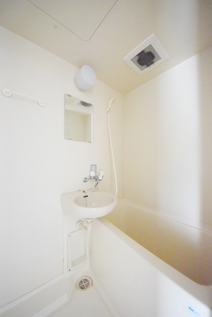 バス・シャワールーム　～一日の疲れを癒しましょうっ～