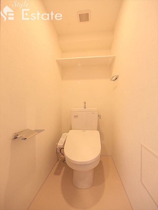 トイレ　温水洗浄便座★