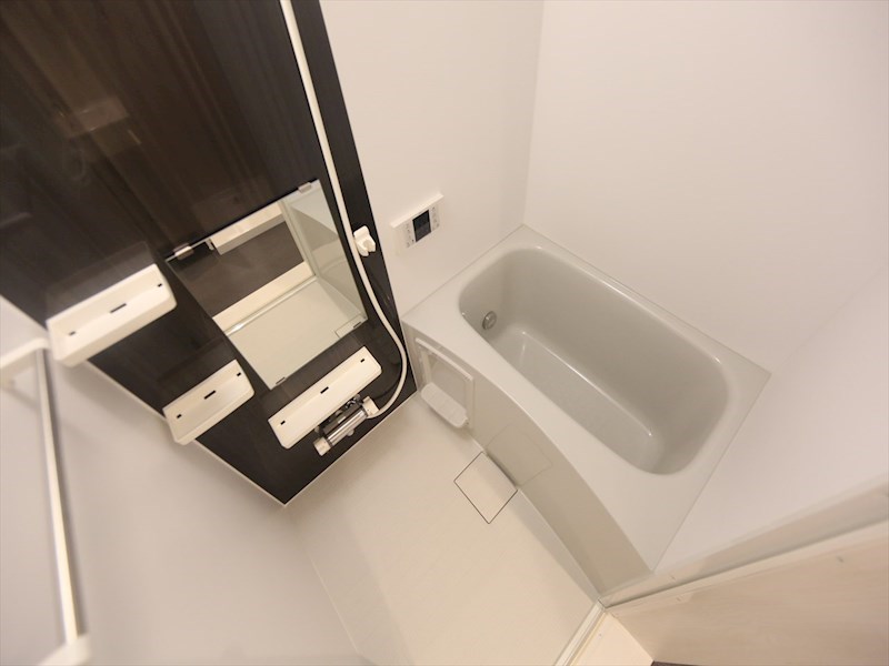 バス・シャワールーム　追い焚き機能付　オートバス機能付バスルーム