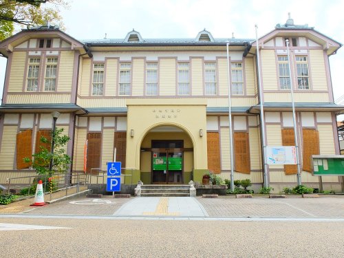 役所　丹波市役所柏原支所（役所）まで2205m