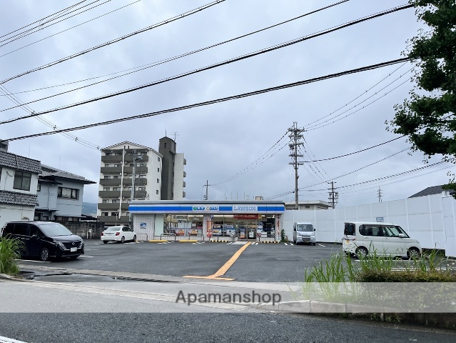 コンビニ　ファミリーマート（コンビニ）まで2796m