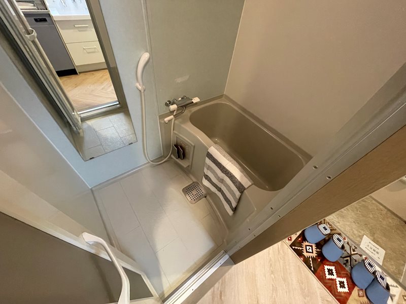 バス・シャワールーム