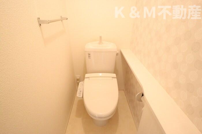 トイレ　コンパクトで使いやすいトイレです