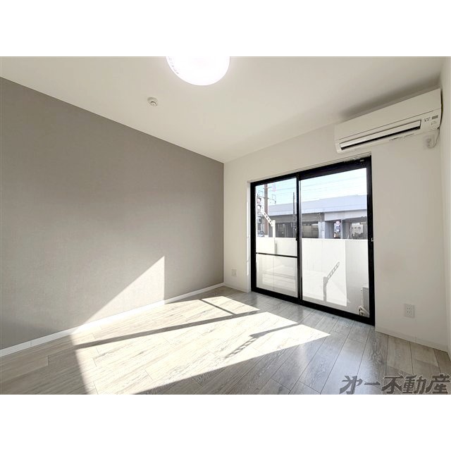 建物外観　洋室