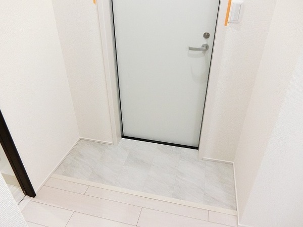 玄関　シューズボックス設置可！