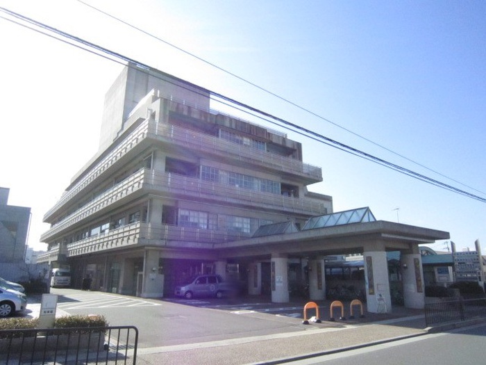 図書館　山科図書館（図書館）まで383m