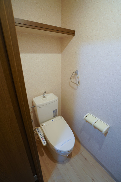 トイレ　同じ建物の別のお部屋