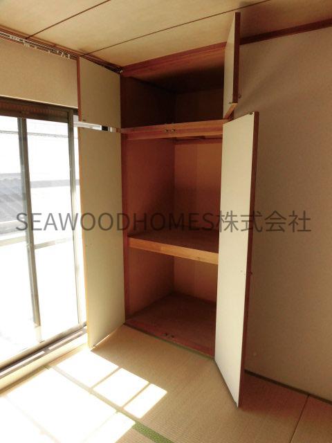 収納　※同じ間取りの他号室写真です☆