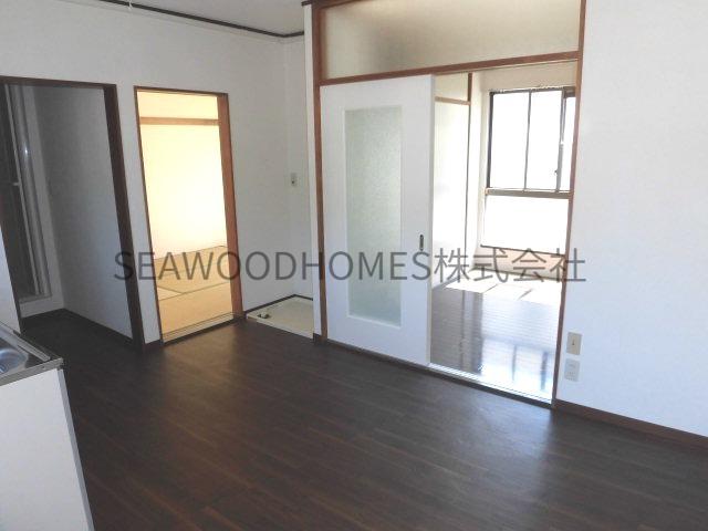 居室・リビング　※同じ間取りの他号室写真です☆