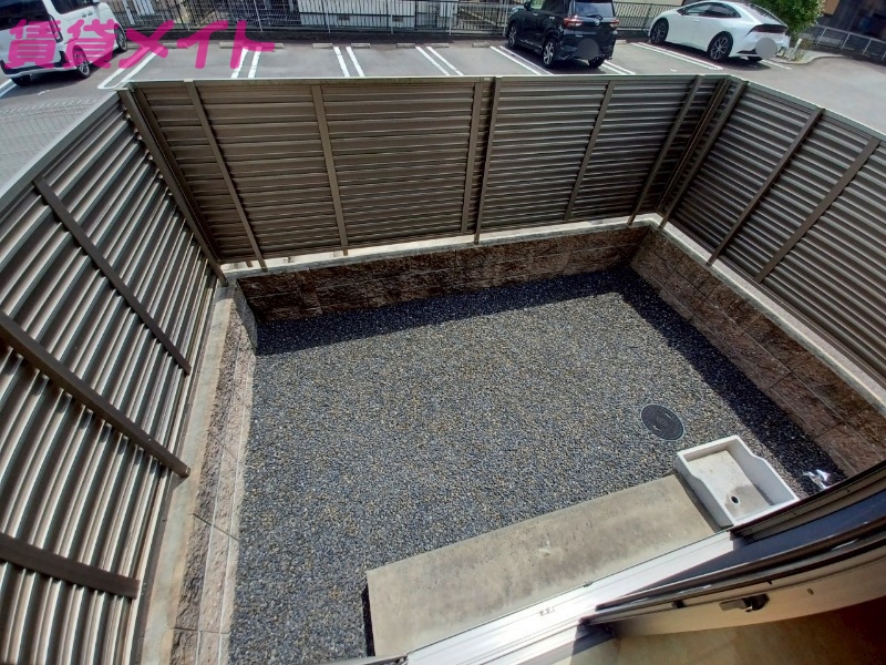 庭　同型参考写真