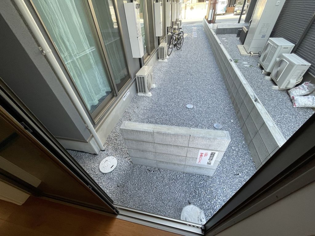 バルコニー　バルコニー